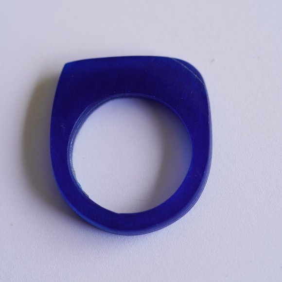 Blue Vinyl Record Ring - Picture 3 of 3